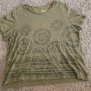 Patterned olive green boxy crop tee